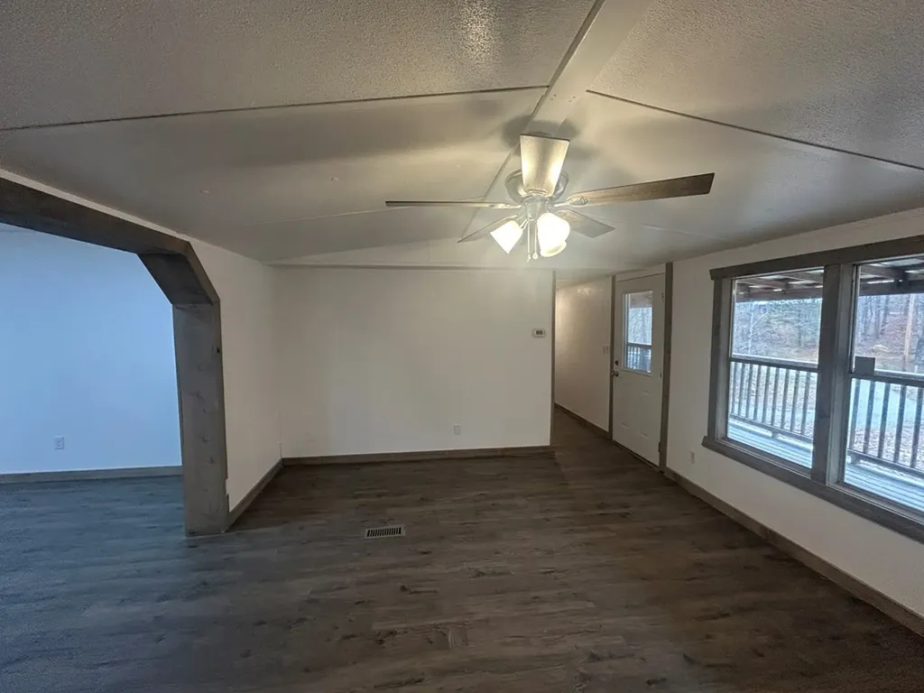 994 Pioneer Road Grimsley TN 38565