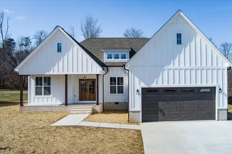 2580 Whispering Oaks Lane Cookeville TN 38501