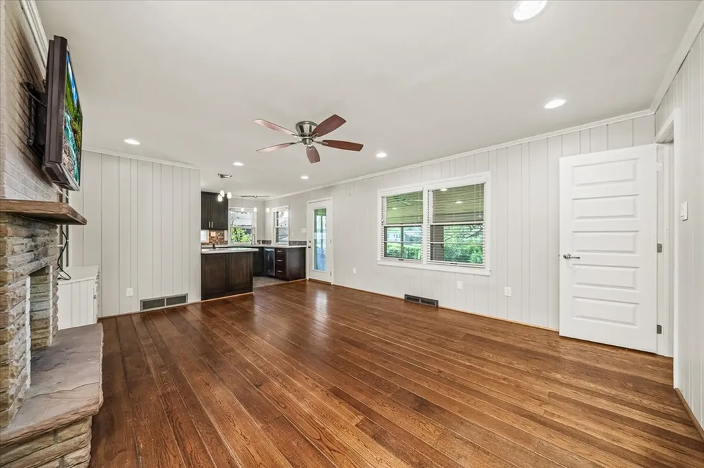 515 E 4th Street Cookeville TN 38501