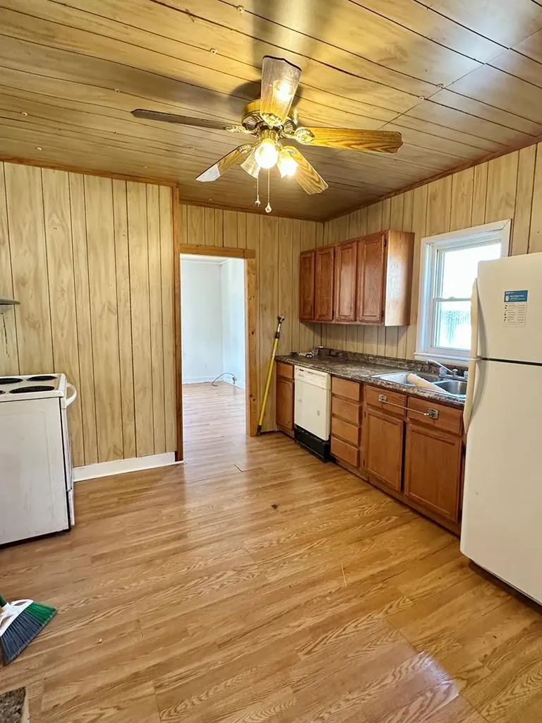 212 Walker Street Sparta TN 38583