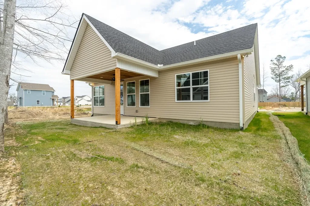 1608 Daly Drive Cookeville TN 38506