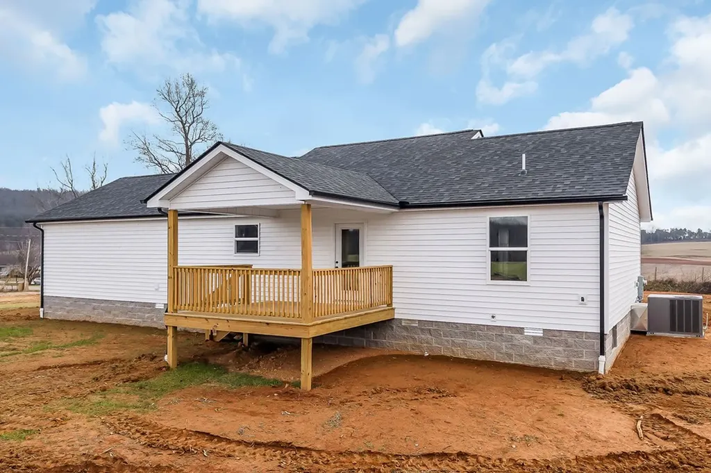 1158 Frank Anderson Road Sparta TN 38583