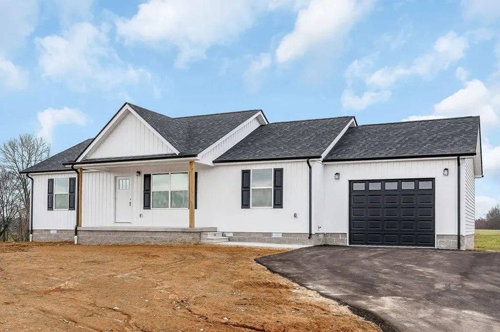 1158 Frank Anderson Road Sparta TN 38583