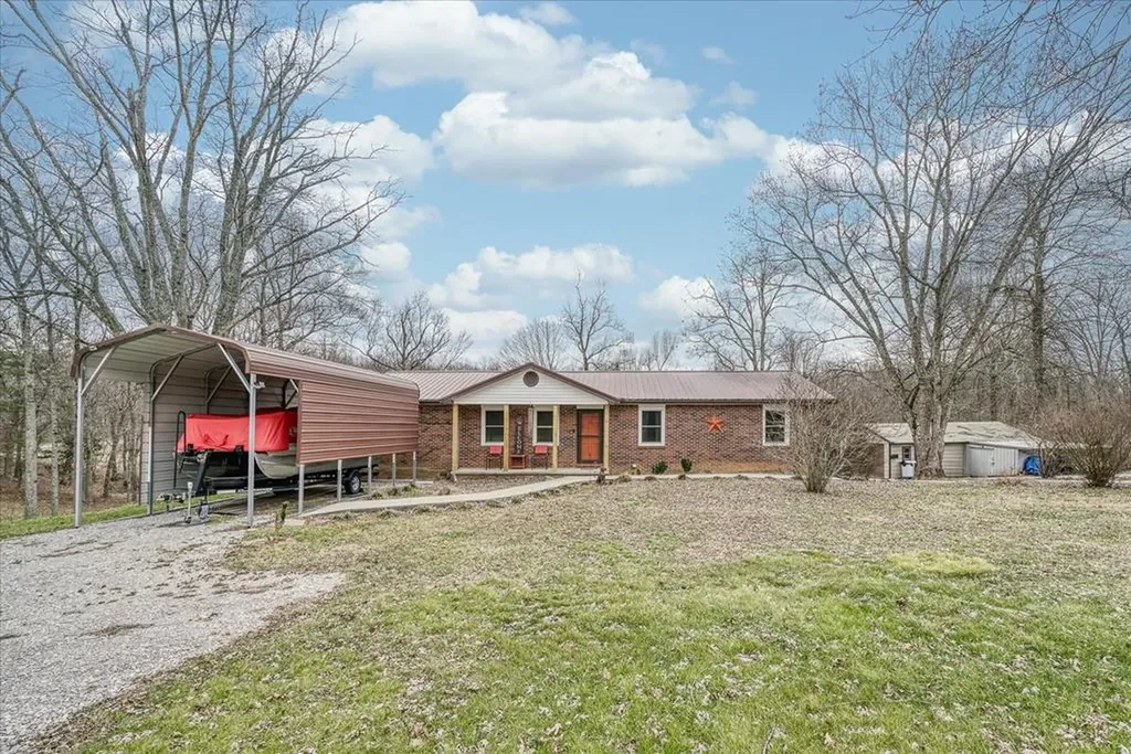 818 Fox Ridge Road Cookeville TN 38501