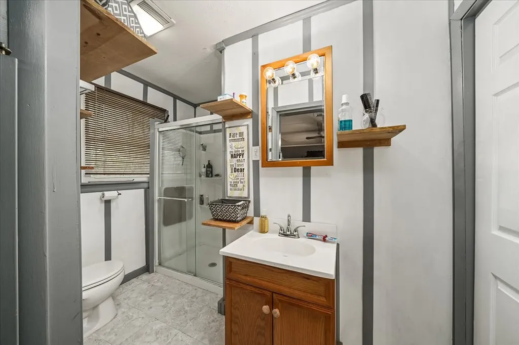 818 Fox Ridge Road Cookeville TN 38501