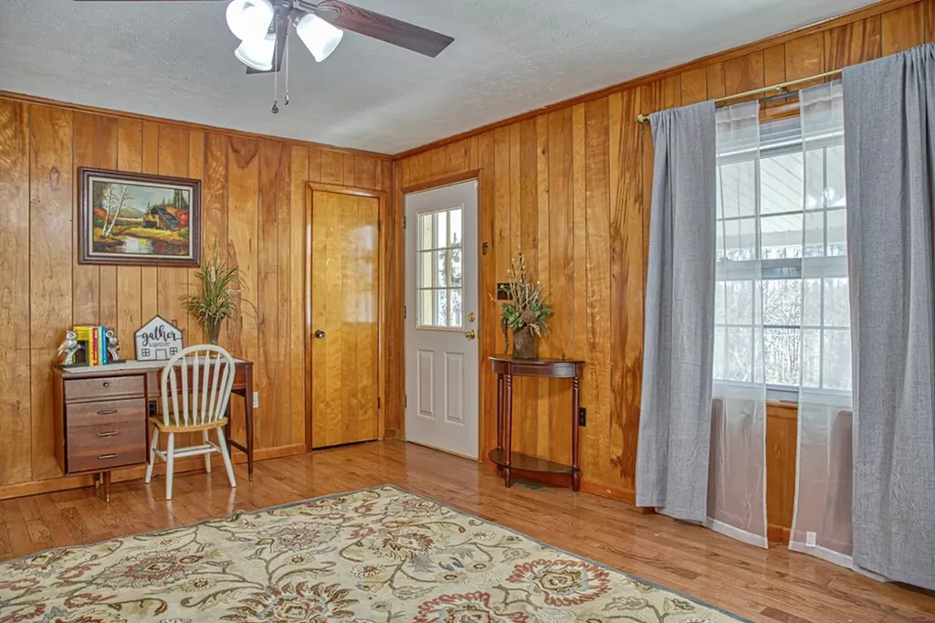 118 Effie Allen Lane Hilham TN 38568