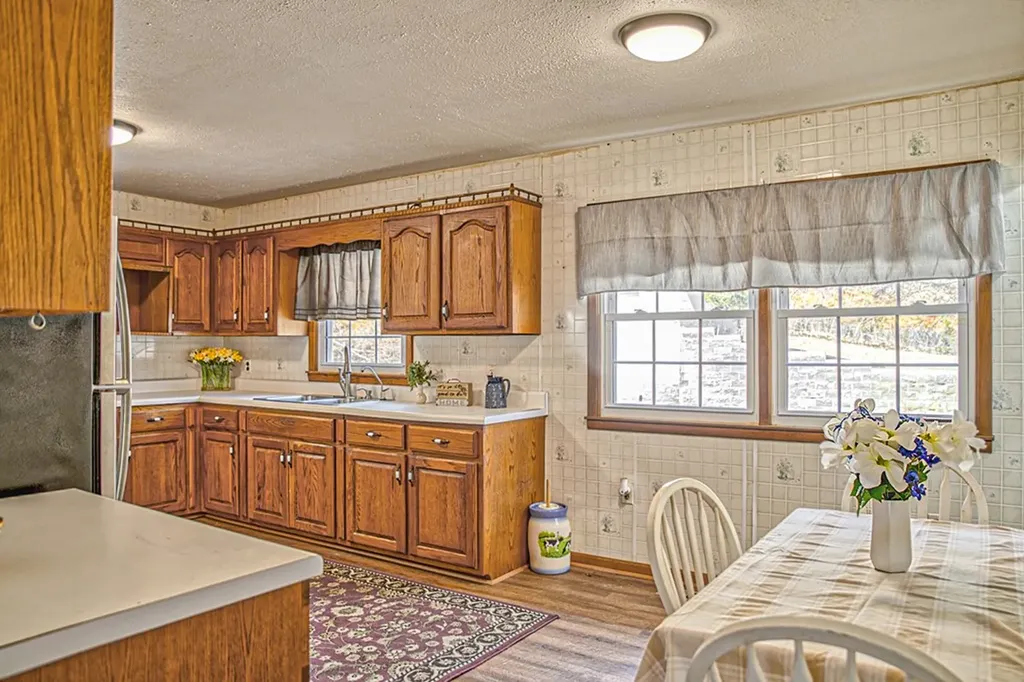 118 Effie Allen Lane Hilham TN 38568