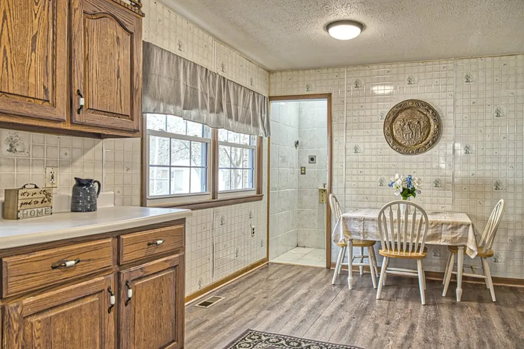 118 Effie Allen Lane Hilham TN 38568