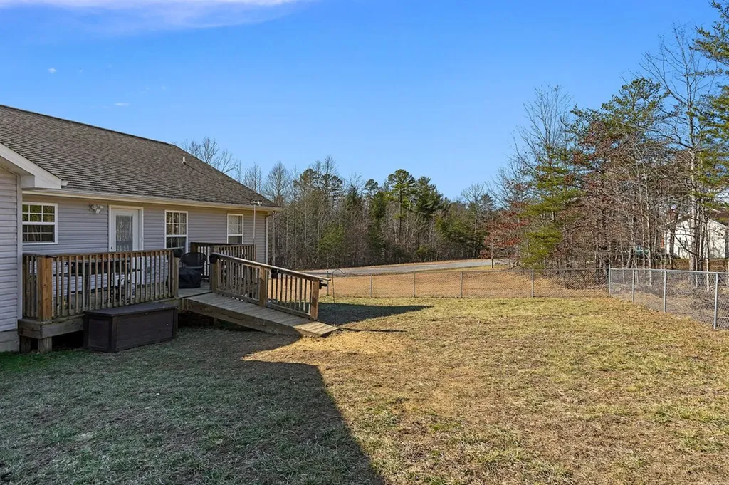 710 Rosenburg Reg Jamestown TN 38556