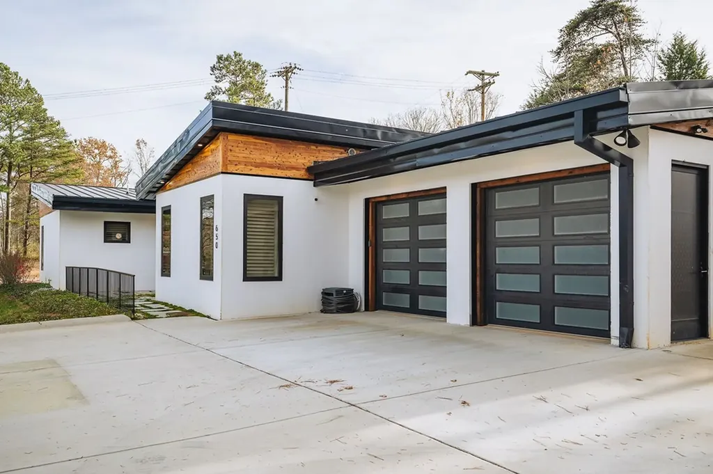 650 W 12th Street Cookeville TN 38501