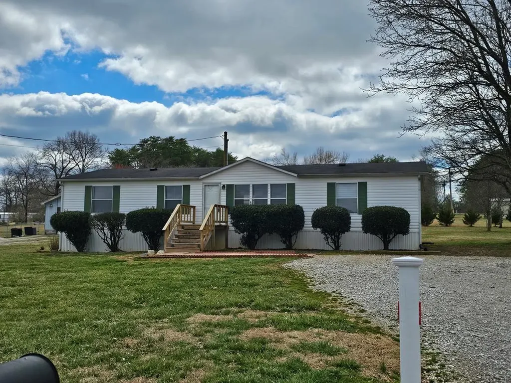 8024 Masters Road Cookeville TN 38501