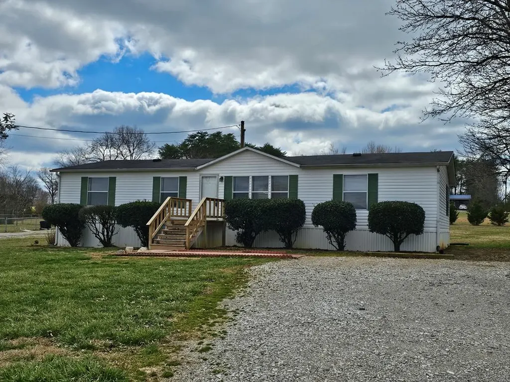 8024 Masters Road Cookeville TN 38501