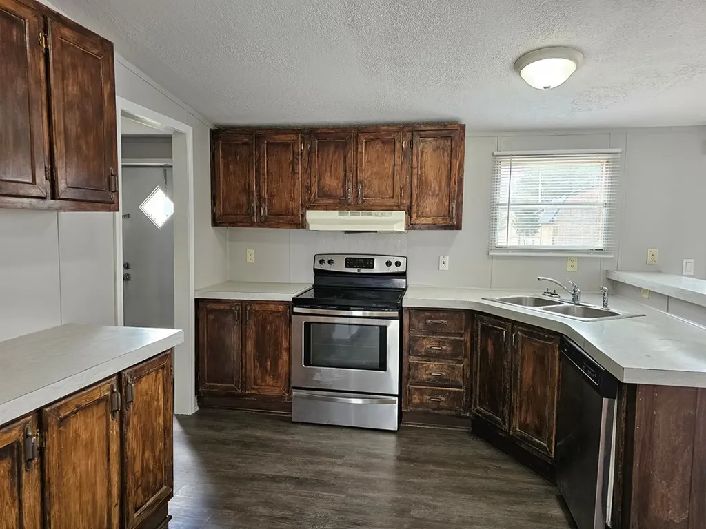 8024 Masters Road Cookeville TN 38501