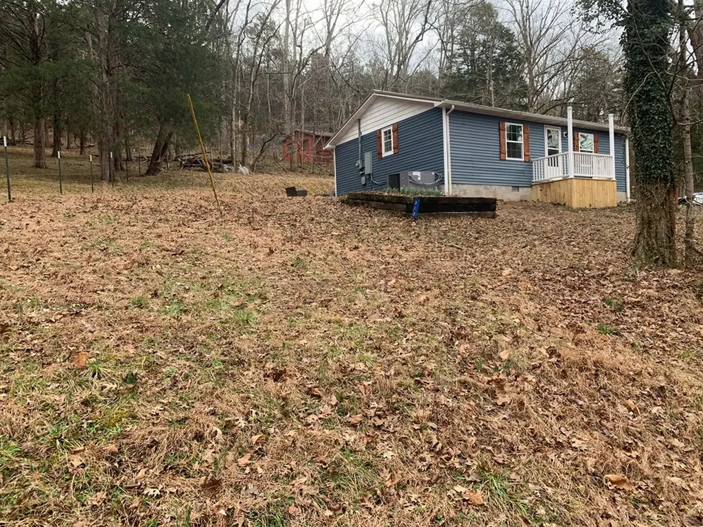 313 Ben Myers Lane Gainesboro TN 38562