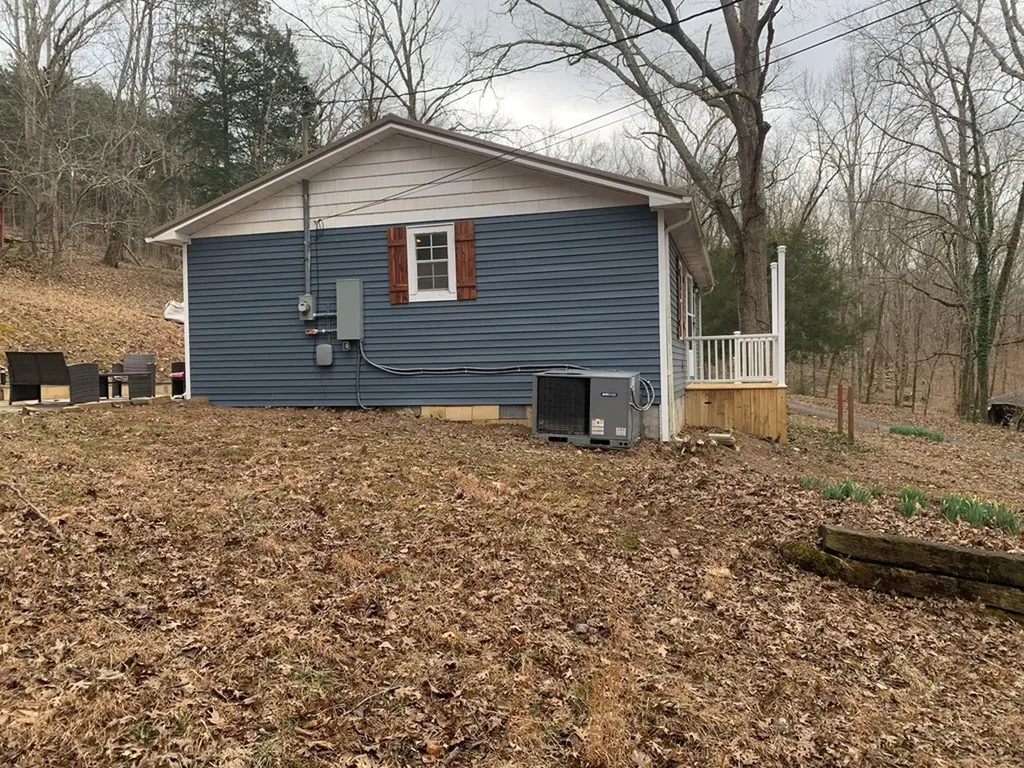 313 Ben Myers Lane Gainesboro TN 38562