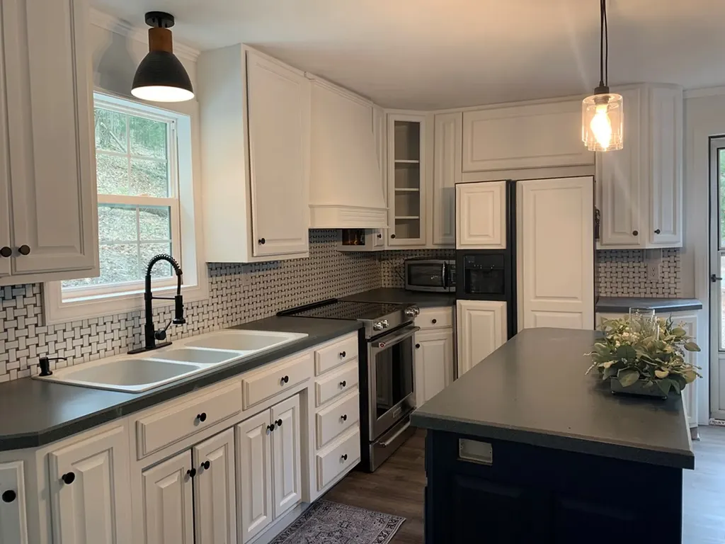 313 Ben Myers Lane Gainesboro TN 38562