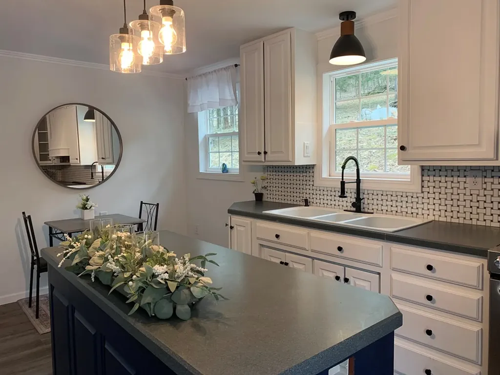 313 Ben Myers Lane Gainesboro TN 38562