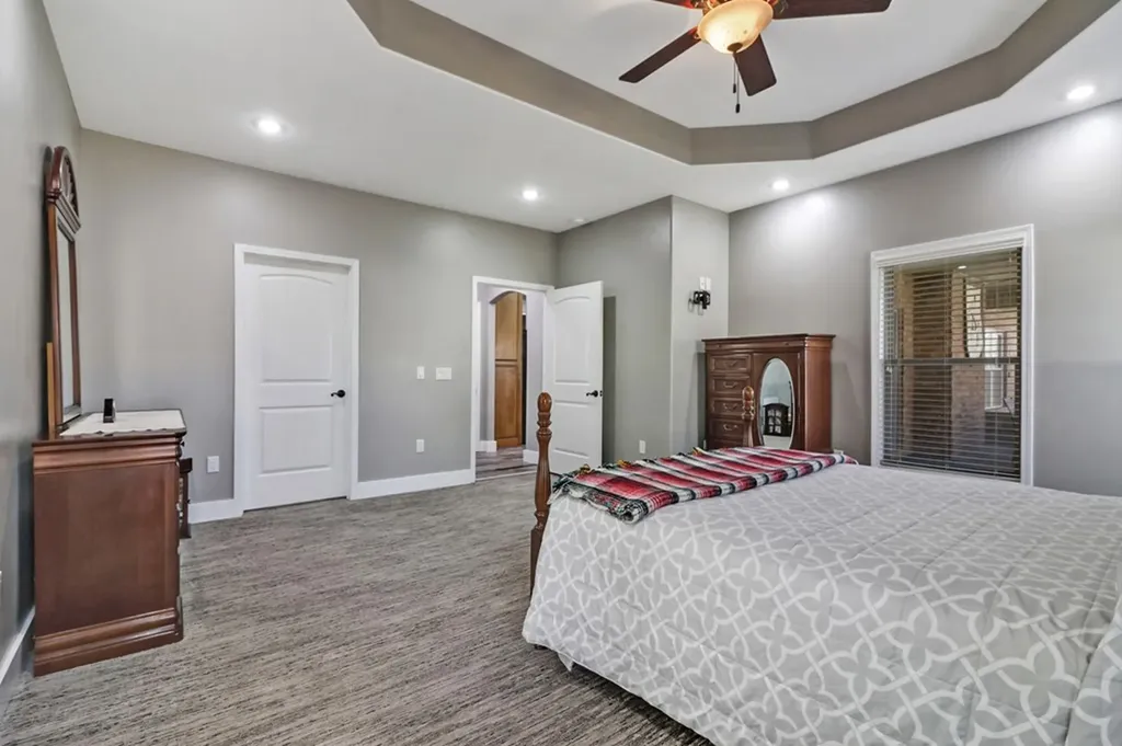 599 Red Brush Drive Crossville TN 38555