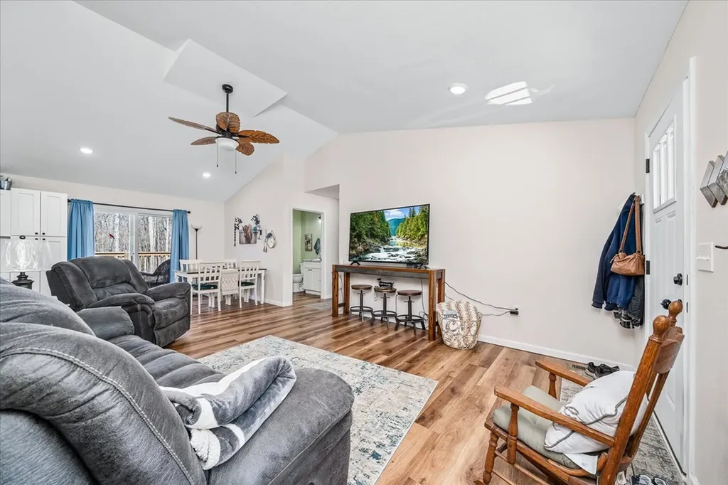 584 Trimmer Lane Jamestown TN 38556