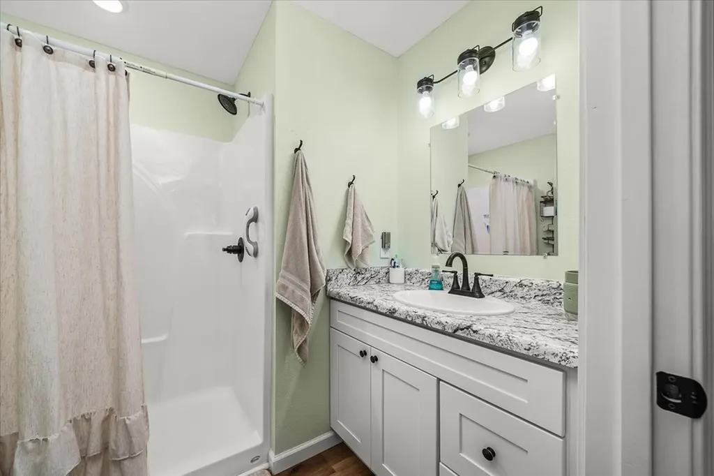 584 Trimmer Lane Jamestown TN 38556