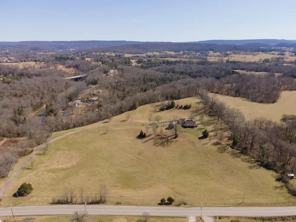 845 Mcminnville Highway Sparta TN 38583