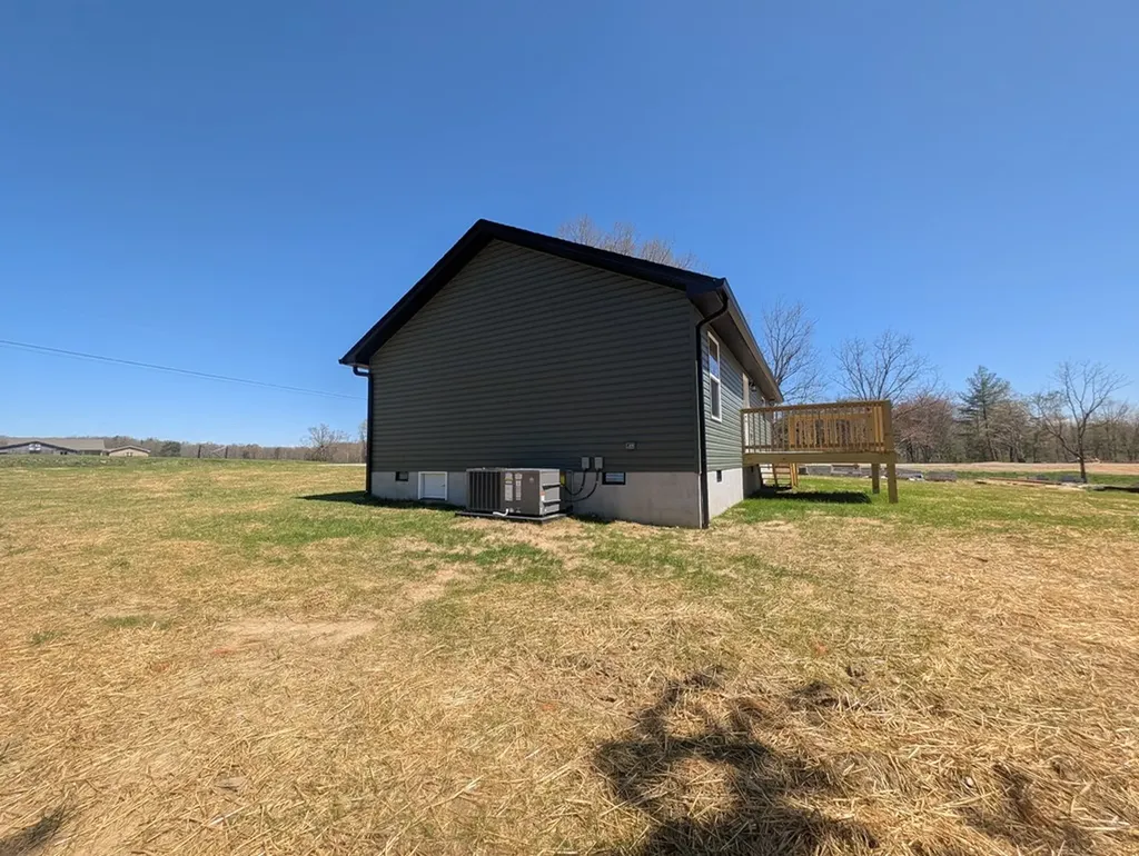 2763 Banner Springs Road Jamestown TN 38556