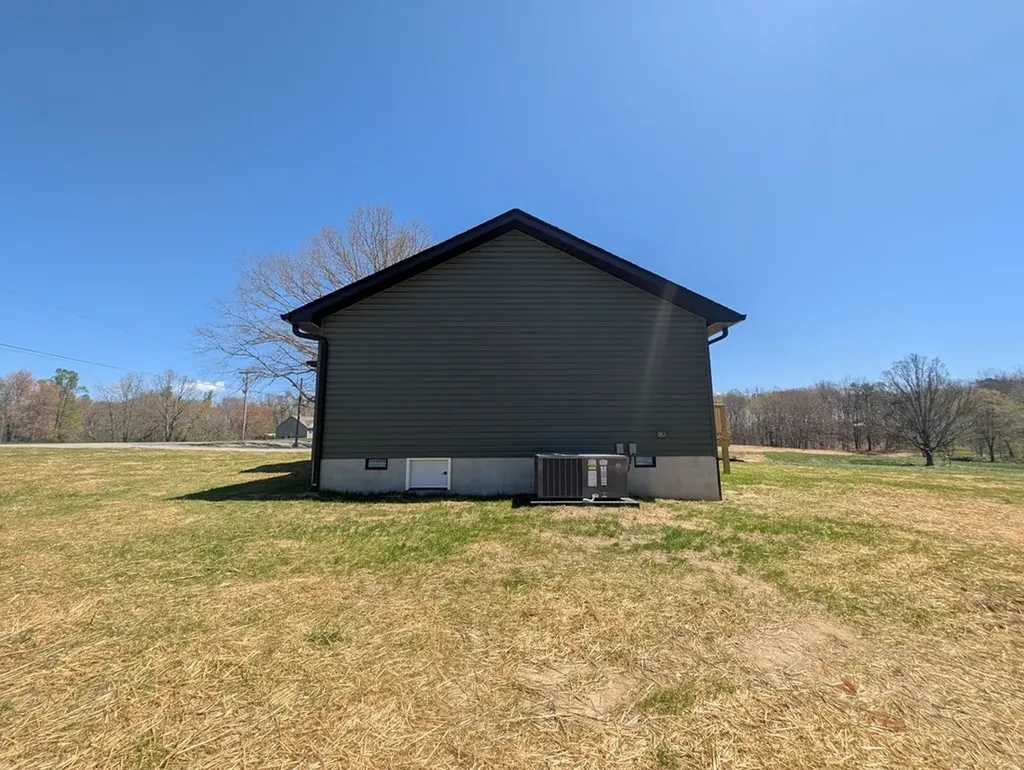 2763 Banner Springs Road Jamestown TN 38556