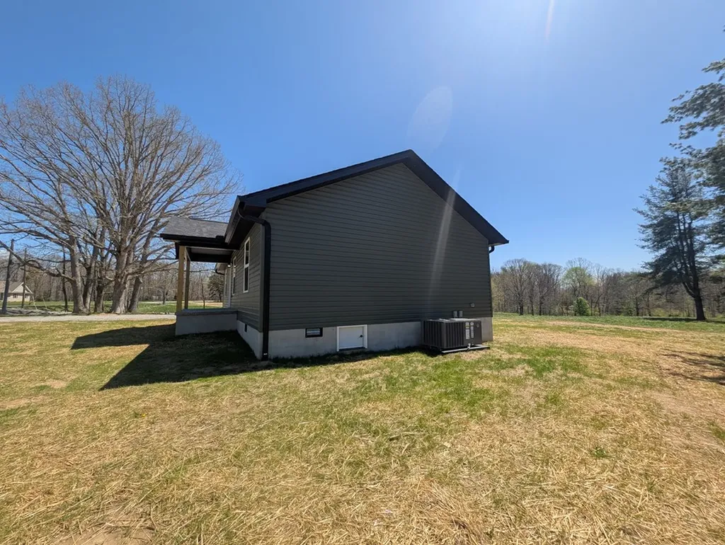 2763 Banner Springs Road Jamestown TN 38556