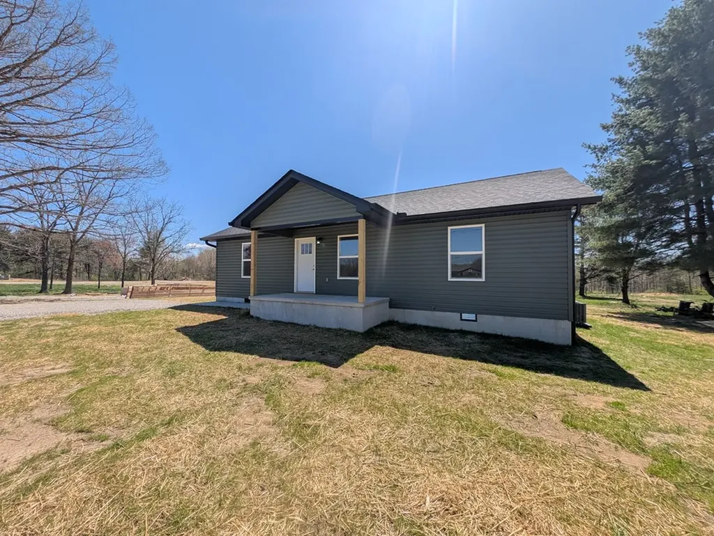 2763 Banner Springs Road Jamestown TN 38556