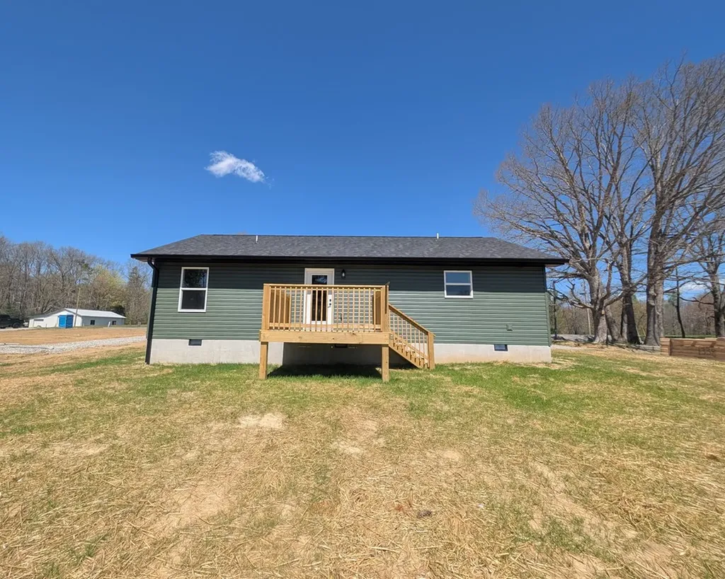 2763 Banner Springs Road Jamestown TN 38556