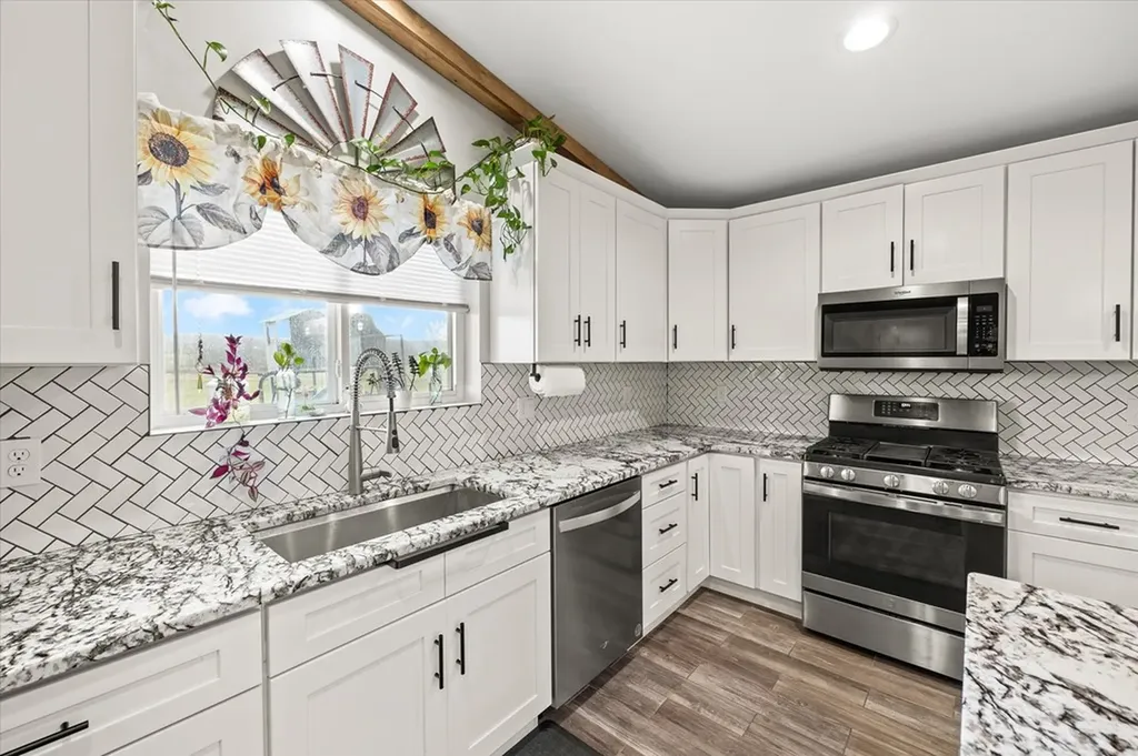 388 Swamp Road Sparta TN 38583