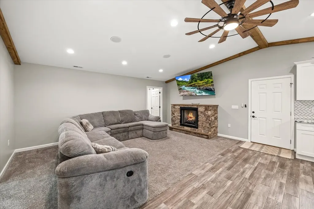 388 Swamp Road Sparta TN 38583