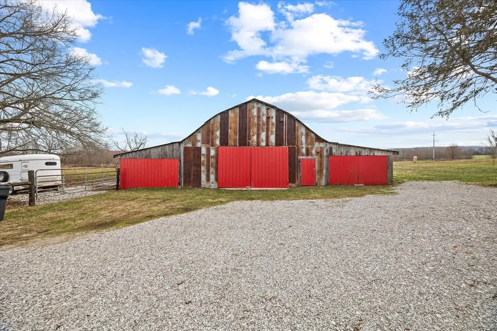 388 Swamp Road Sparta TN 38583