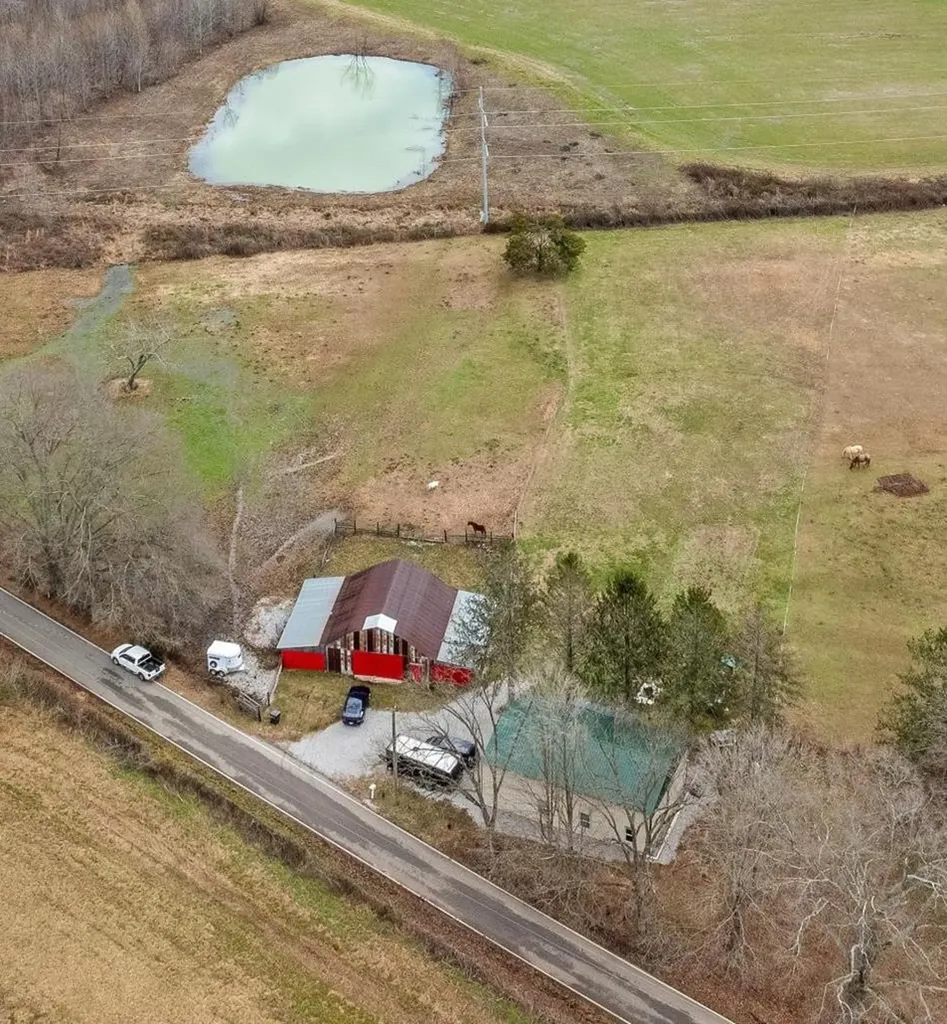 388 Swamp Road Sparta TN 38583