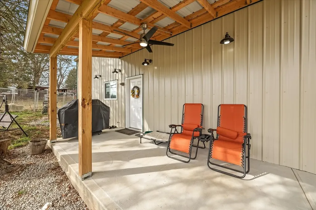 388 Swamp Road Sparta TN 38583