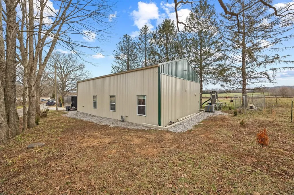 388 Swamp Road Sparta TN 38583