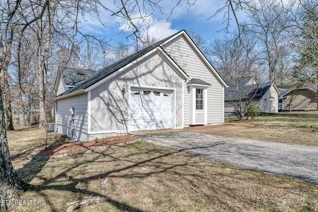 112 Gilford Terrace Crossville TN 38558
