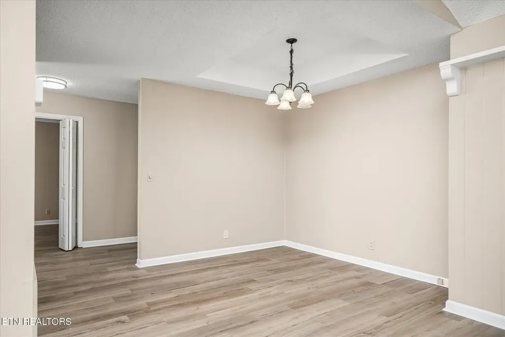 112 Gilford Terrace Crossville TN 38558