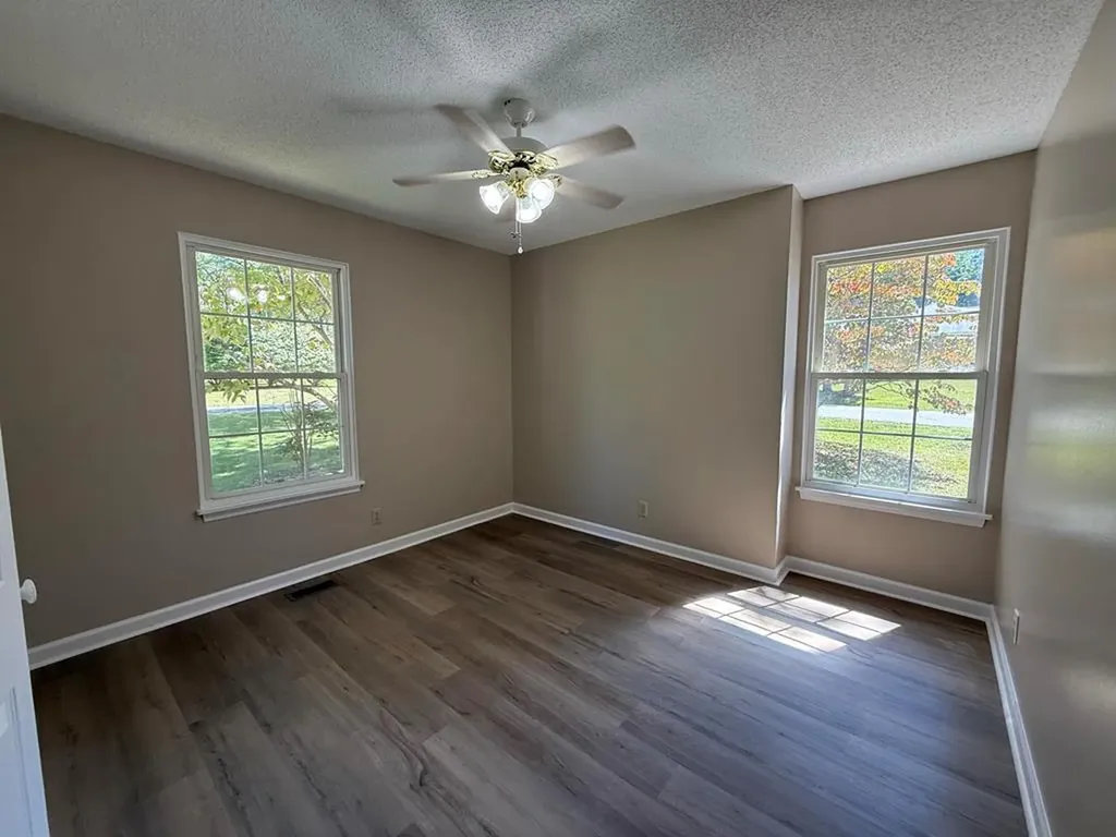 112 Gilford Terrace Crossville TN 38558