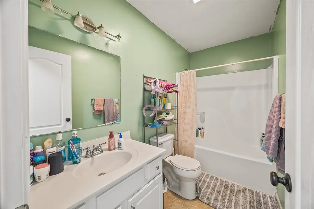 1717 Tyler Drive Cookeville TN 38501