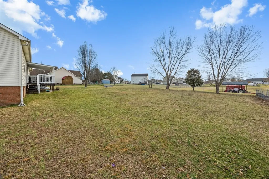 1717 Tyler Drive Cookeville TN 38501