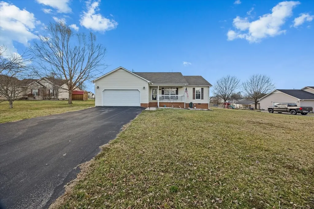 1717 Tyler Drive Cookeville TN 38501