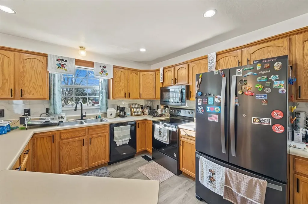 1717 Tyler Drive Cookeville TN 38501