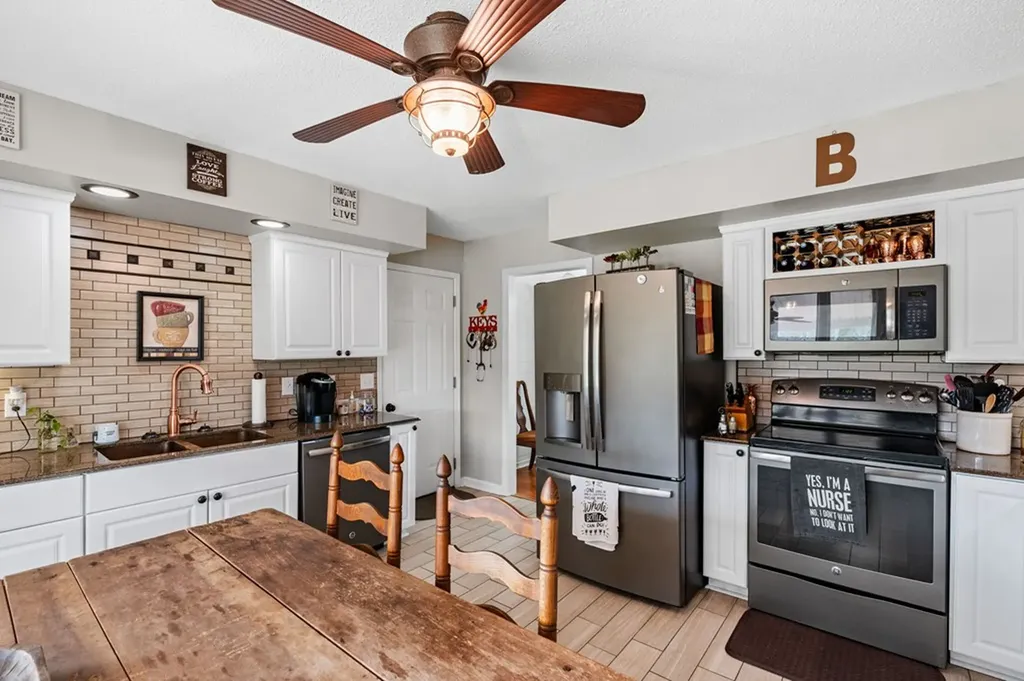 401 Bluegrass Court Lebanon TN 37090