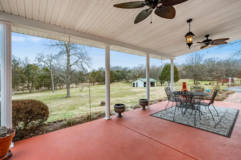 401 Bluegrass Court Lebanon TN 37090