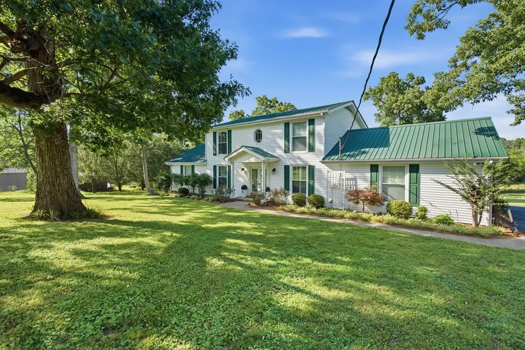 401 Bluegrass Court Lebanon TN 37090