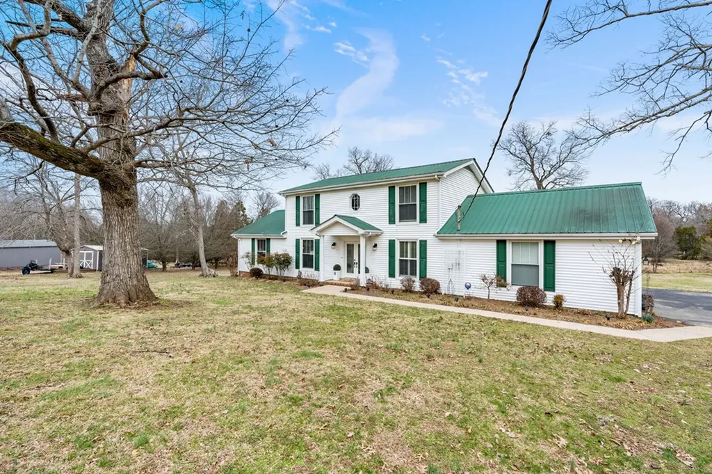 401 Bluegrass Court Lebanon TN 37090