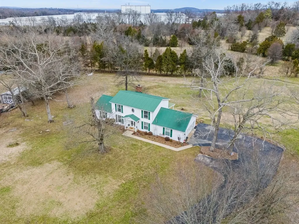 401 Bluegrass Court Lebanon TN 37090