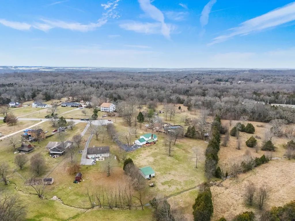 401 Bluegrass Court Lebanon TN 37090