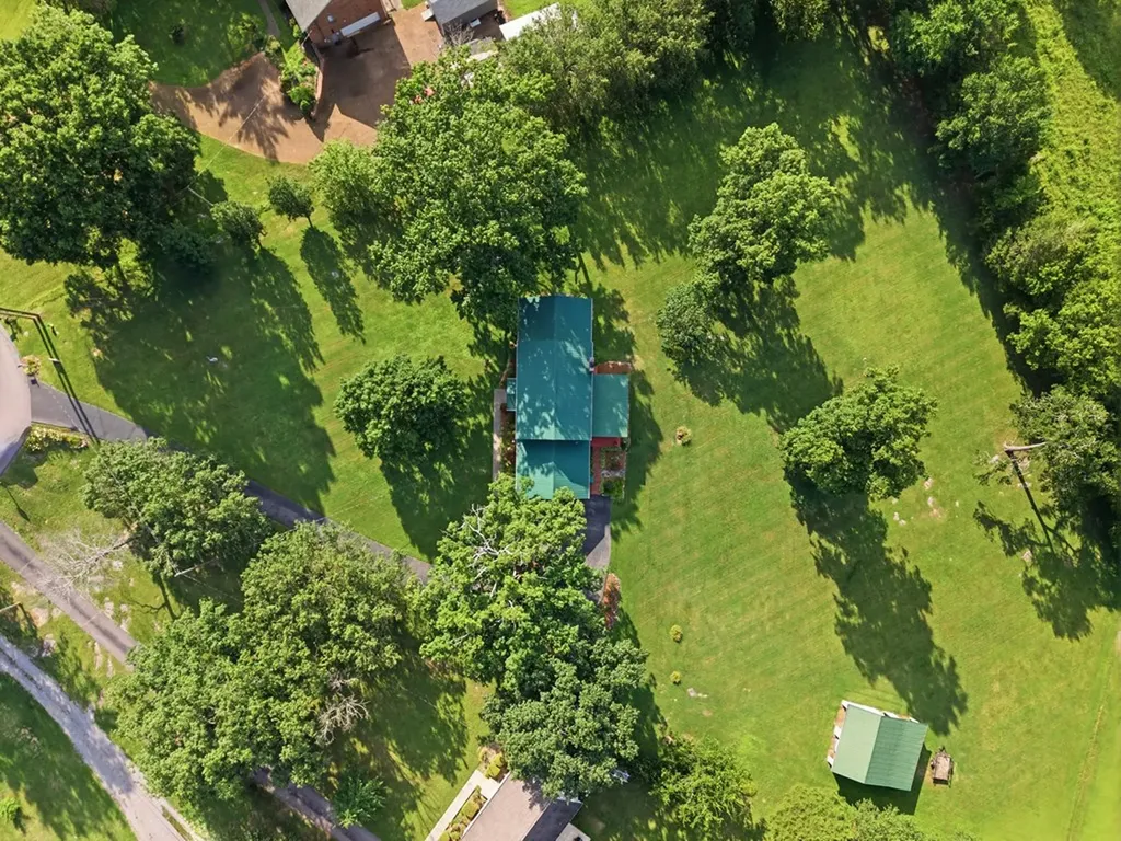 401 Bluegrass Court Lebanon TN 37090